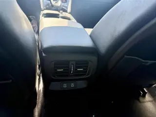 Acura TLX 2024 4dr Sedan con paquete de tecnología