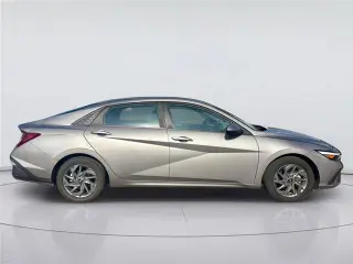 Hyundai Elantra 2024 SEL 4dr Sedán
