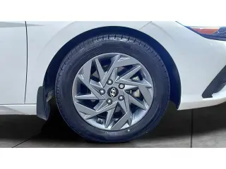 Hyundai ELANTRA 2024 SEL 4dr Sedán