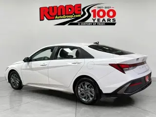 Hyundai ELANTRA 2024 SEL 4dr Sedán