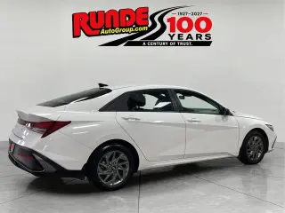 Hyundai ELANTRA 2024 SEL 4dr Sedán