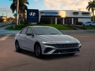 Hyundai ELANTRA 2026 SEL Sport 4dr Sedán