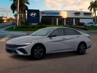 Hyundai ELANTRA 2026 SEL Sport 4dr Sedán