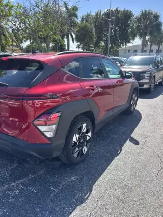 Híndai KONA 2024 SEL 4dr Crossover