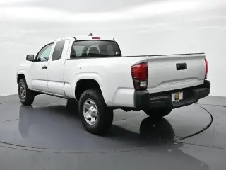 Toyota Tacoma 2019 4x2 SR 4dr cab con 6.1 pies de largo