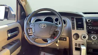 Toyota Sequoia 2010 4x2 Limited 4dr SUV (5.7L V8)