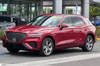 Genesis GV70 2024 AWD 3.5T Deportivo 4dr SUV