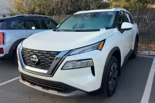 Nissan Rogue 2023 SV 4dr Crossover