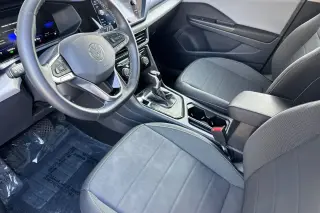 Volkswagen Taos 2023 SE 4dr SUV