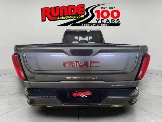 GMC Sierra 1500 2021 4x4 Denali 4dr Crew Cab 5.8 ft. SB