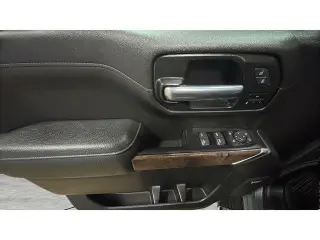 GMC Sierra 1500 2021 4x4 Denali 4dr Crew Cab 5.8 ft. SB