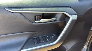 Toyota RAV4 2021 XLE 4dr SUV