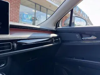 Lincoln Nautilus 2023 AWD Reserve 4dr SUV