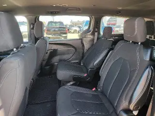 Chrysler Pacifica 2023 Touring 4dr Mini-Van