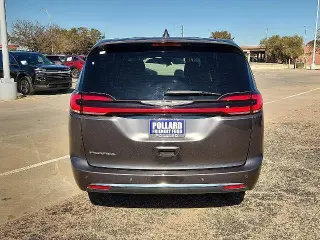 Chrysler Pacifica 2023 Touring 4dr Mini-Van