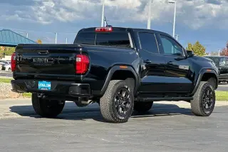 GMC Canyon 2024 4x4 Elevation 4dr Crew Cab 5 ft. SB