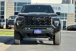 GMC Canyon 2024 4x4 Elevation 4dr Crew Cab 5 ft. SB