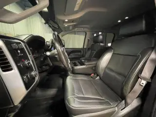 GMC Sierra 3500HD 2015 4x4 SLE 4dr Crew Cab LB SRW