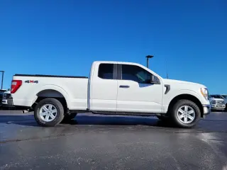 Ford F-150 2022 4x4 XL 4dr SuperCab 6.5 ft. SB