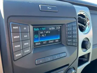 Ford F-150 2013 4x4 XLT 4dr SuperCrew Styleside 5.5 ft. SB