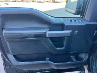Ford F-150 2019 4x4 XLT 4dr SuperCrew 5.5 ft. SB