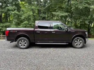 Ford F-150 2018 4x4 Lariat 4dr SuperCrew 5.5 ft. SB