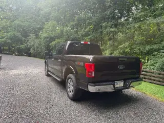 Ford F-150 2018 4x4 Lariat 4dr SuperCrew 5.5 ft. SB