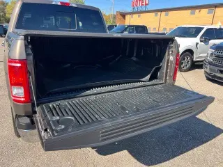 Ford F-150 2015 4x4 XLT 4dr SuperCrew 5.5 ft. SB