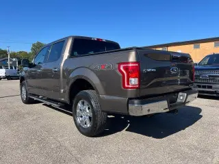 Ford F-150 2015 4x4 XLT 4dr SuperCrew 5.5 ft. SB
