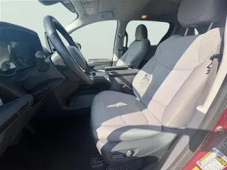 Toyota Sienna 2021 LE 8-Pasajeros 4dr Mini-Van