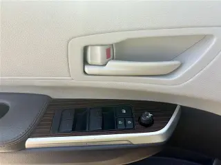 Toyota Sienna 2021 LE 8-Pasajeros 4dr Mini-Van