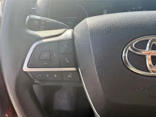 Toyota Sienna 2021 LE 8-Pasajeros 4dr Mini-Van