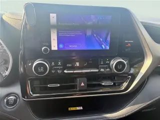 Toyota Highlander 2023 XLE 4dr SUV