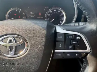 Toyota Highlander 2023 XLE 4dr SUV