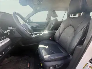Toyota Highlander Grande 2024 Limitado SUV 4 tracciones