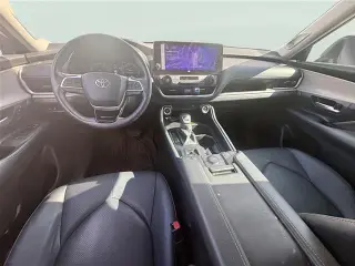 Toyota Highlander Grande 2024 Limitado SUV 4 tracciones