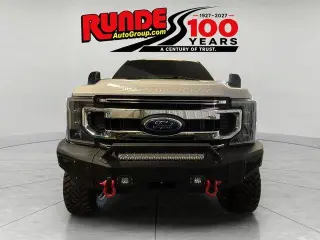 Ford F-250 Super Duty 2021 4x4 King Ranch 4dr Crew Cab 6.8 ft. SB Pickup