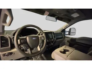 Ford F-250 Super Duty 2021 4x4 King Ranch 4dr Crew Cab 6.8 ft. SB Pickup