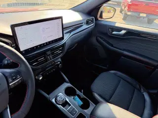 Ford Escape 2023 AWD ST-Line 4dr SUV