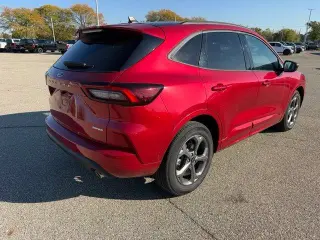 Ford Escape 2023 AWD ST-Line 4dr SUV