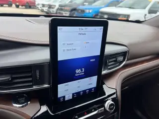 Ford Explorer 2022 AWD King Ranch 4dr SUV