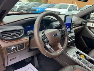 Ford Explorer 2022 AWD King Ranch 4dr SUV