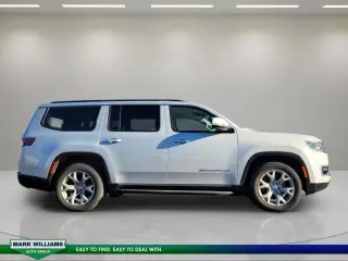 Jeep Wagoneer 2022 4x2 Series II 4dr SUV