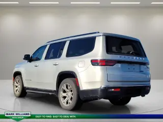 Jeep Wagoneer 2022 4x2 Series II 4dr SUV