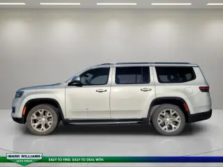 Jeep Wagoneer 2022 4x2 Series II 4dr SUV
