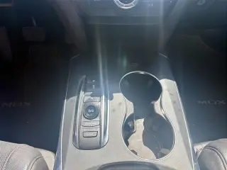 Acura MDX 2020 con transmisión AWD 4 puertas SUV con paquete de Tecnología