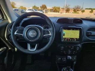 Jeep Renegade 2023 4x4 Latitude 4dr SUV