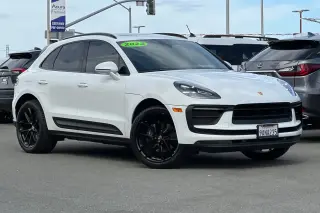 Porsche Macan 2022 AWD 4dr SUV