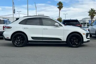 Porsche Macan 2022 AWD 4dr SUV