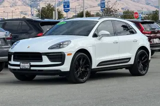 Porsche Macan 2022 AWD 4dr SUV